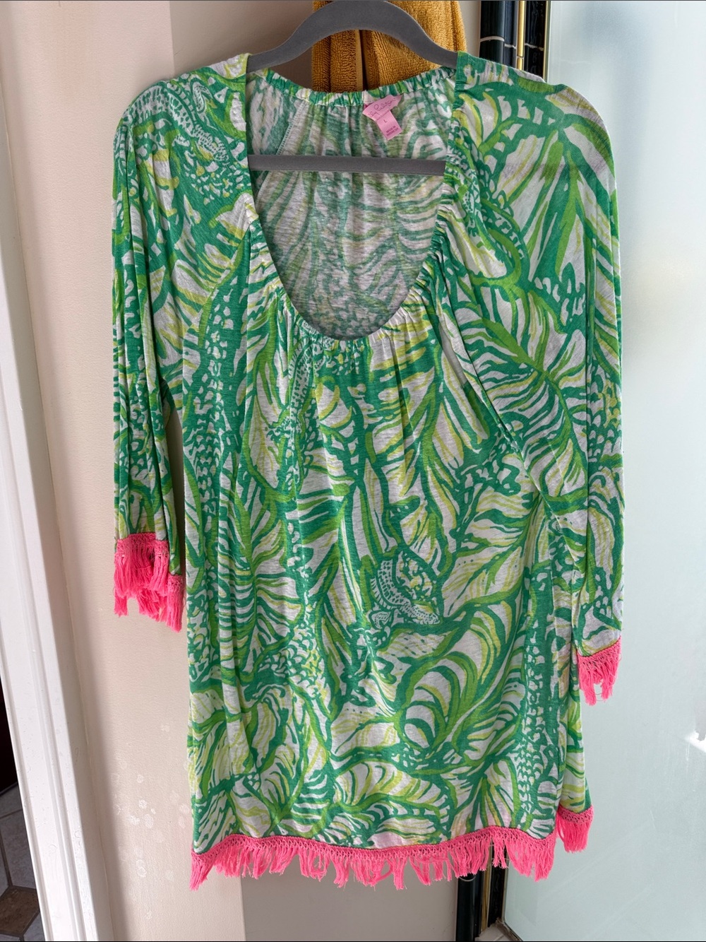 Lily Pulitzer Women’s Green Tropical Cover-Up Tunic with Pink Fringe